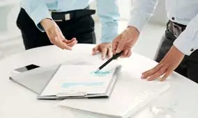 Tracking and controlling progress in design projects