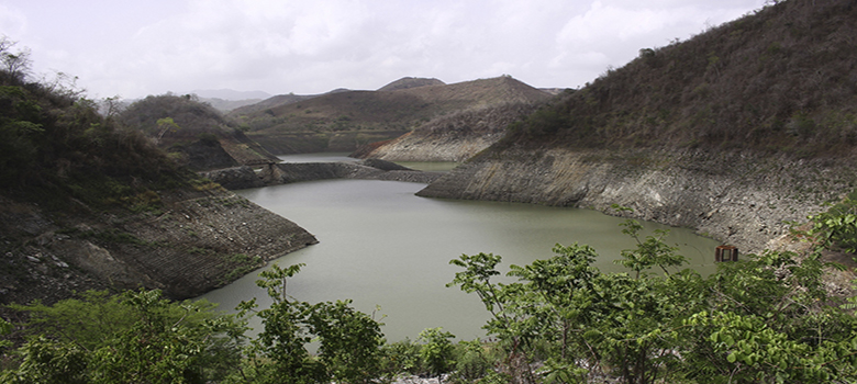 Agua y Tecnologia. - Una necesidad para mejorar el servicio publico en ciudades