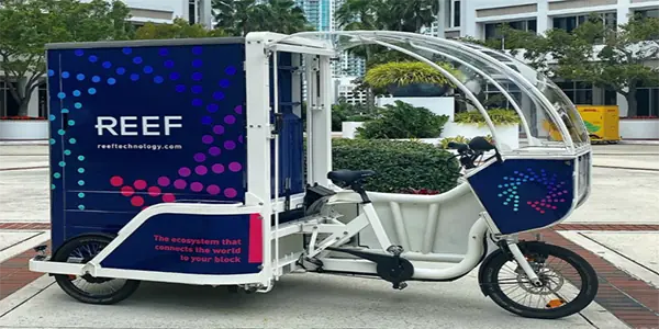 Reef Kitchens: virtual kitchens in urban parking lots